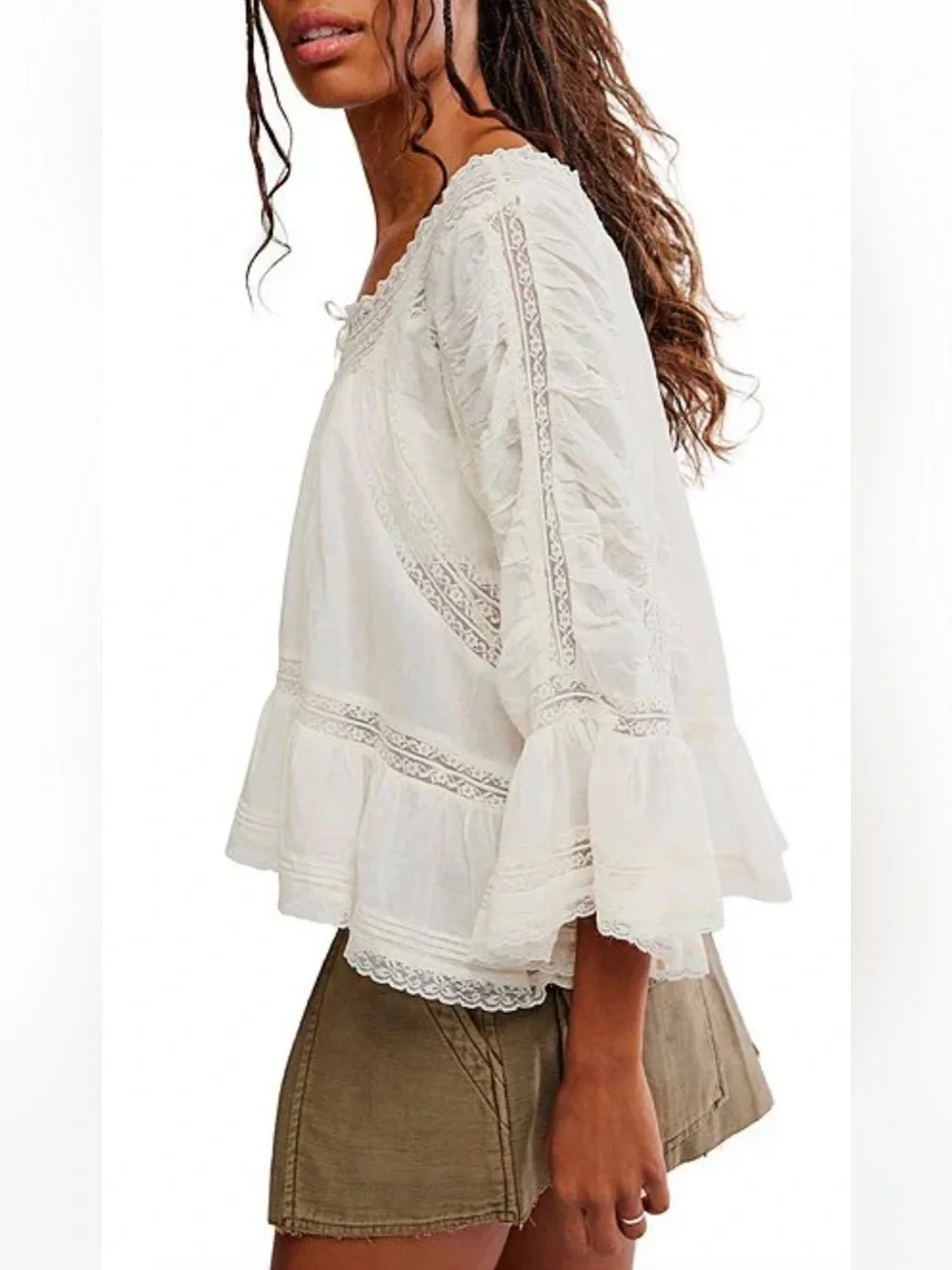 NWT🌷(XS) Free People She’s a Romantic Boat Neck Bell Sleeve Lace Paneling Blouse
